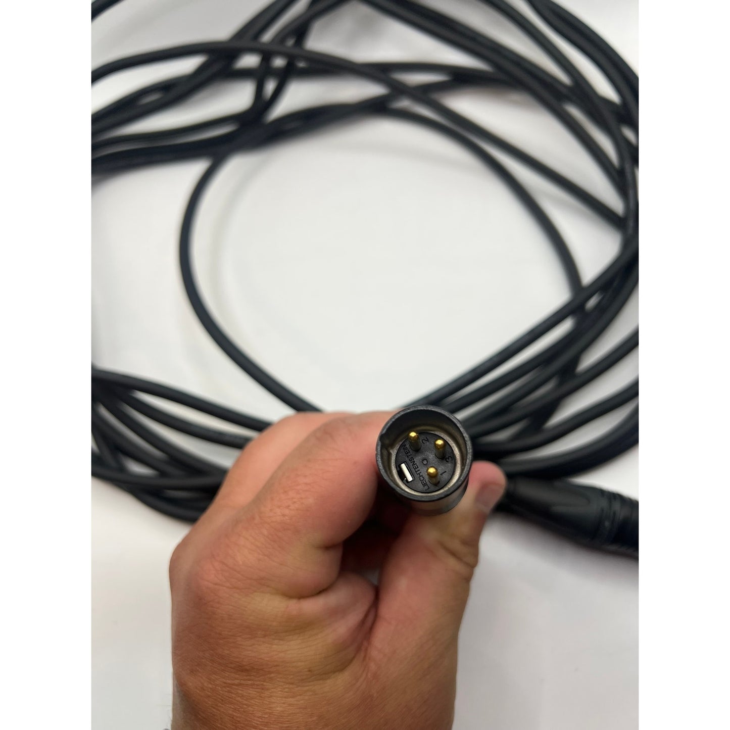 2 25 ft Mogami Gold XLR cables USED Great Condition (A Pair)